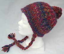 Beanie bunt mit Bommel